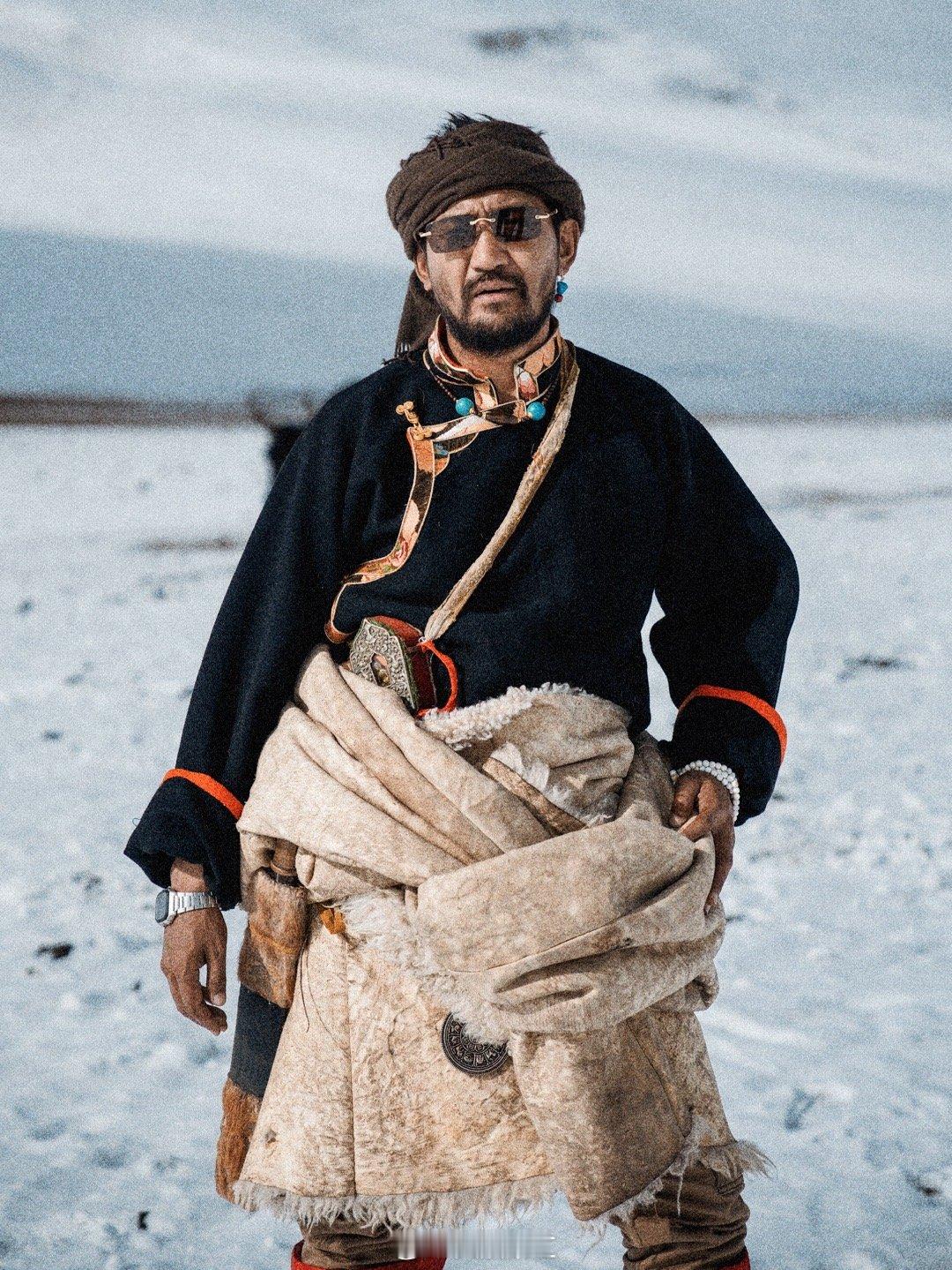 杨紫对金巴说你会越来越火温柔的鼓励最有力量，杨紫对金巴说你会越来越火，用心守护每