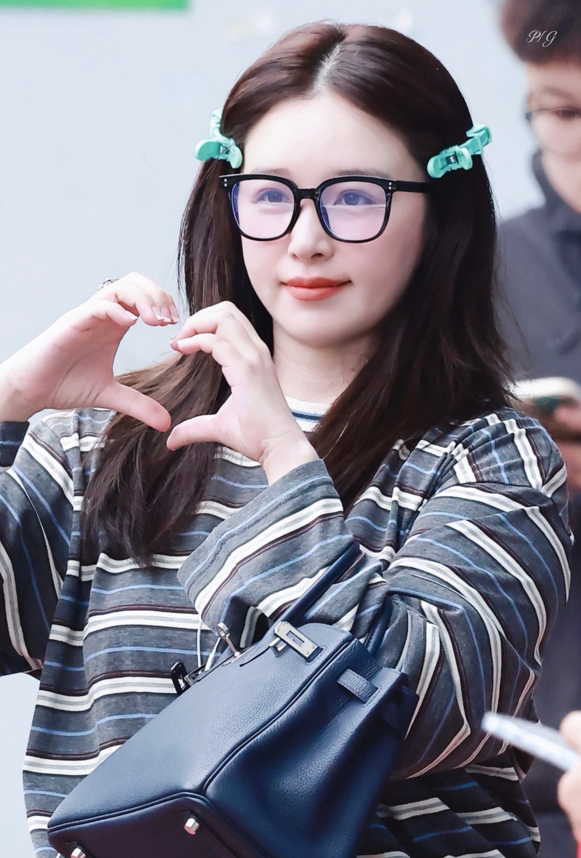 阚清子素颜好萌呀 