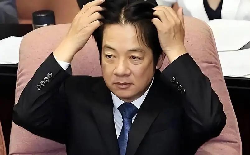 不要指望台湾叛乱政权保护台湾同胞和国家海洋权益，他们只会不断出卖台湾利益充当国家