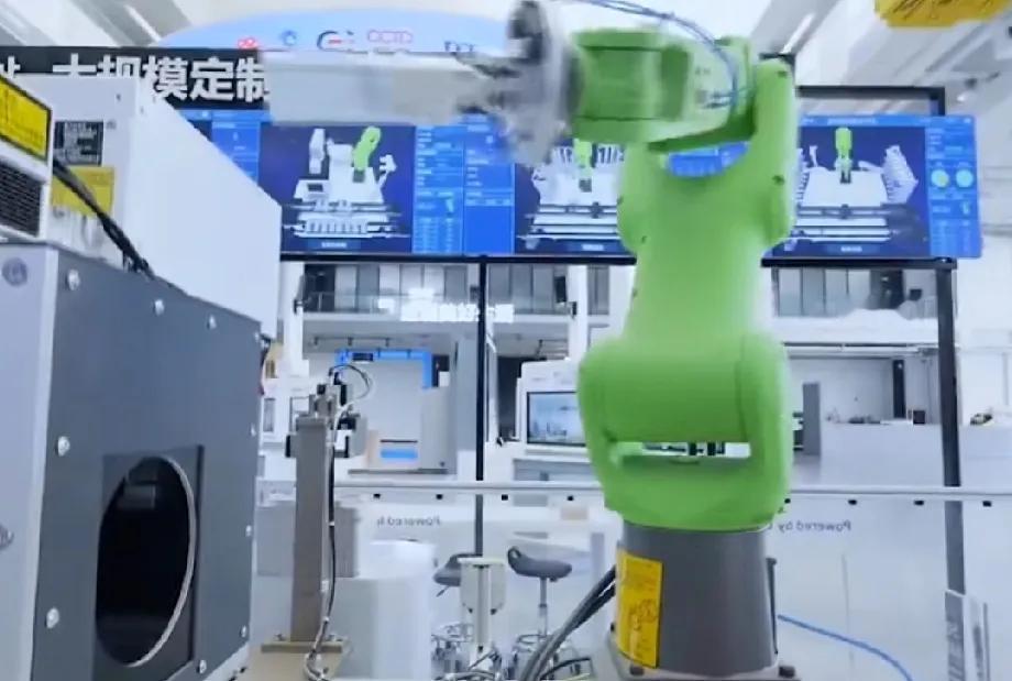 真没必要崇拜BBA了！

余承东早就指出传统国际车厂的问题，别人只是摸着余承东的