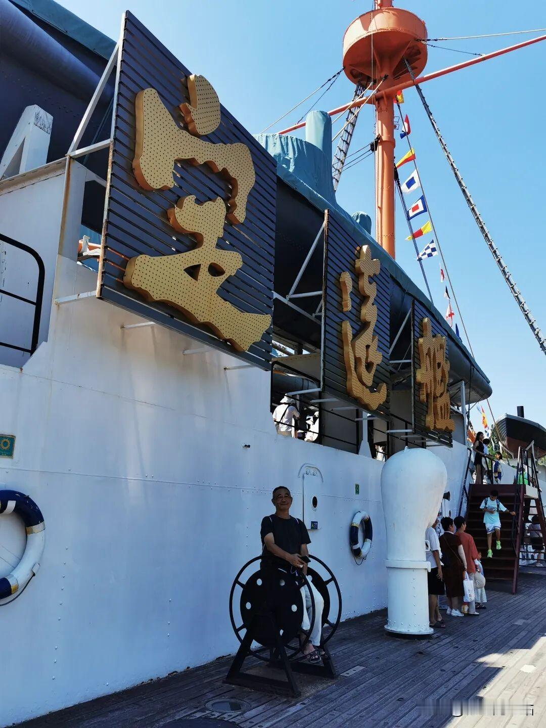 重磅！百年沉睡的定远舰终于出水！甲午海战的铁血真相，全被它说透了！
 
海底沉睡