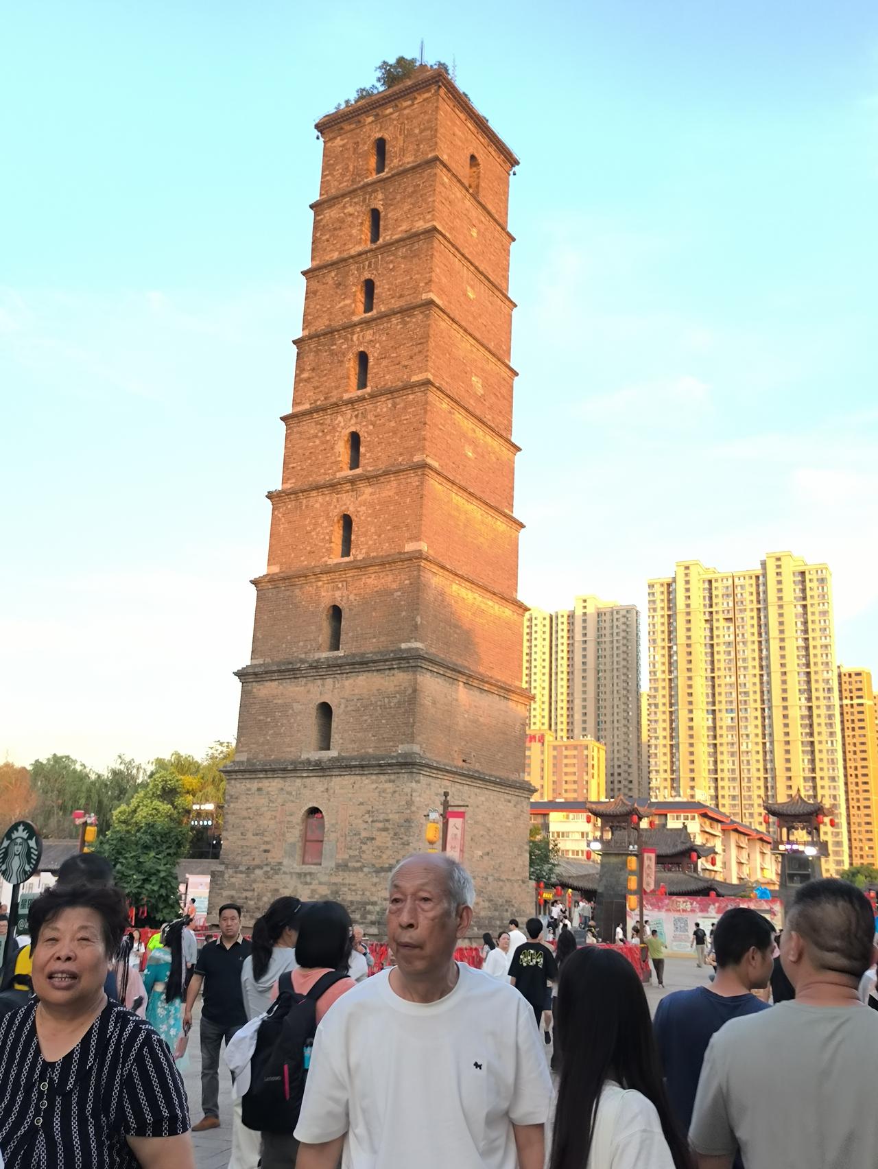60岁后,余生如何过得更精彩?六十岁以后，老有所依，老有所养，幸福安康！