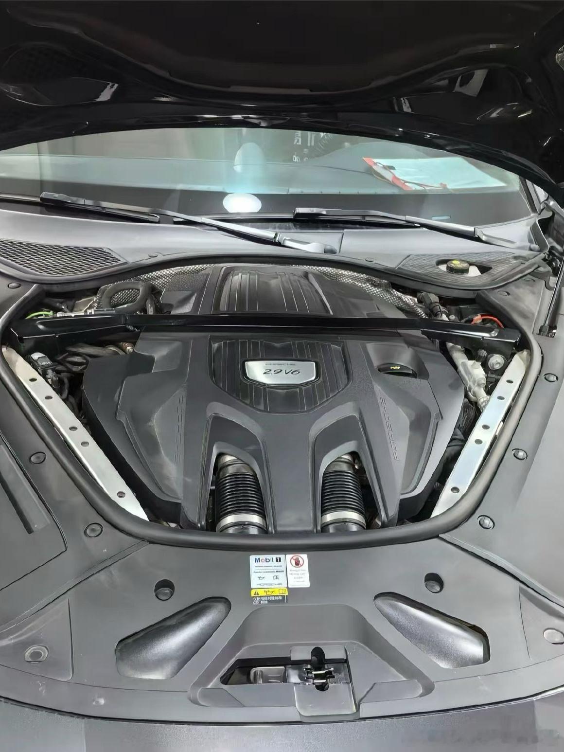 保时捷971 2.9T / CSK前段 / 前管 不亮灯亦隔热，静谧中释放力量 