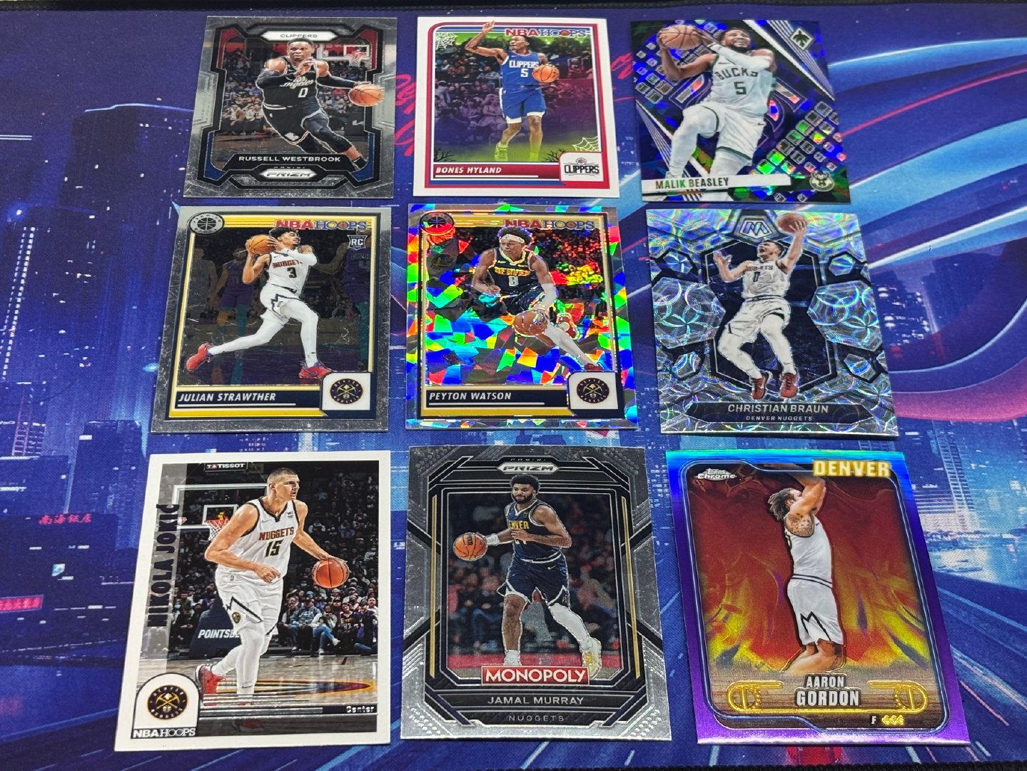 由于过年中奖的朋友一直没有填写快递信息，所以这九张卡要重新拿来抽了哦~关注+（转