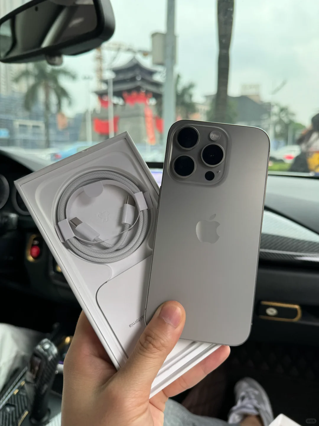 送货上门📱苹果15Pro原色256G国行原装正品