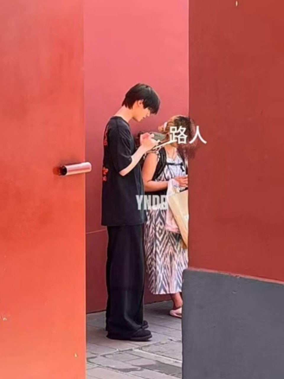 弄新手串儿去了 ​​​