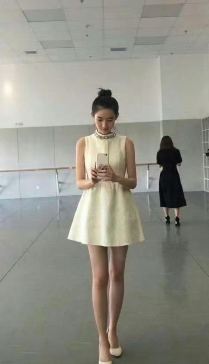 王玉雯以前的校花味好浓，不敢想象是多少男生学生时代的暗恋对象 ​​​