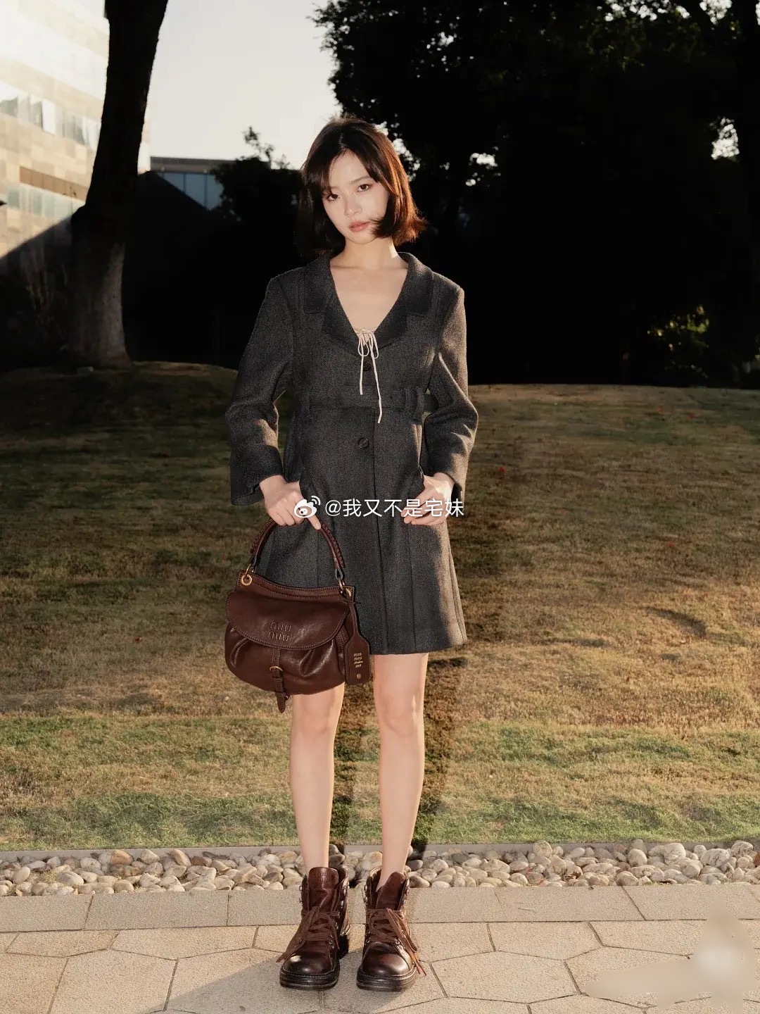 表扬一下miumiu拍的00花赵今麦刘浩存李庚希 ​​​