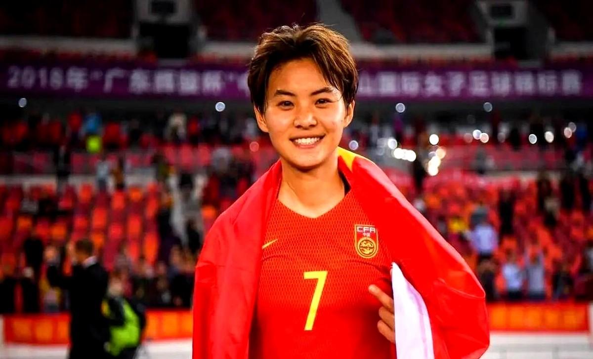 赢了，但王霜哭了！打个亚洲杯新军，差点被人家逼平。

讲真，上半场看得人太揪心了