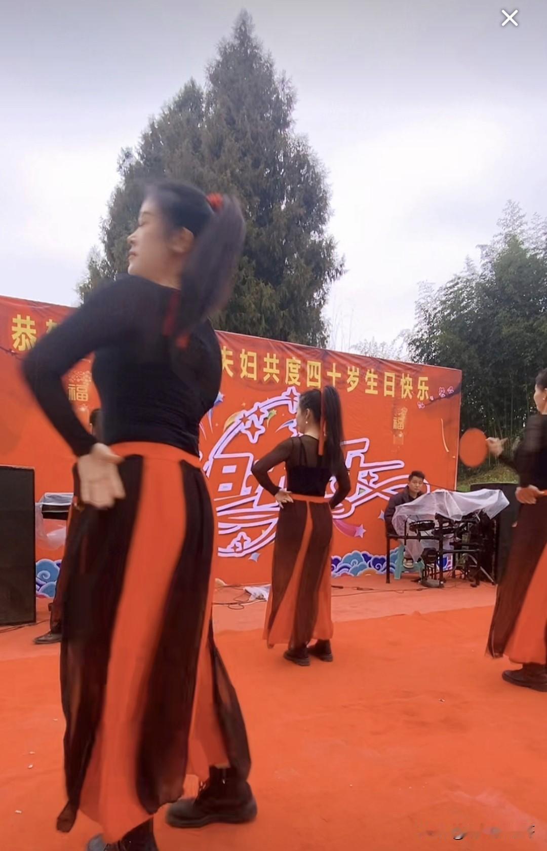 夫妻同一天生日的确值得庆祝一下