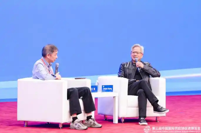 黄仁勋再度盛赞中国！顶级美企大佬中，情商跟马斯克不分伯仲的，恐怕非英伟达CEO黄