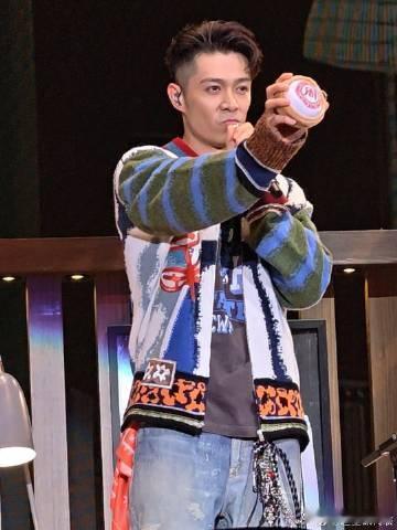 家人们，我真的被周柏豪的《我的宣言》狠狠拿捏住了！他一开口唱，我就感觉自己仿佛置