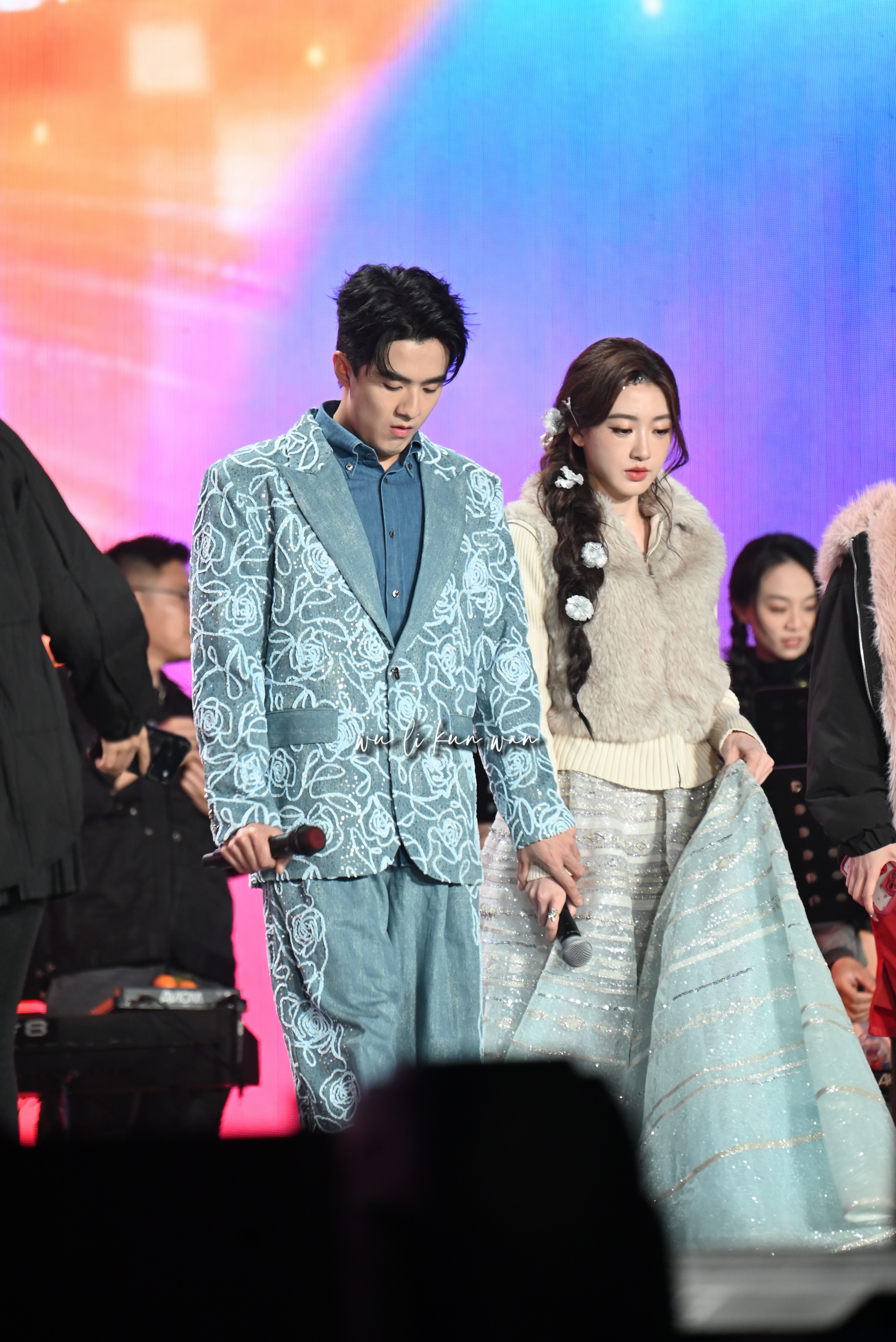 毓言cp毓言cp 放送几张彩排合照广东卫视大湾区跨年歌会