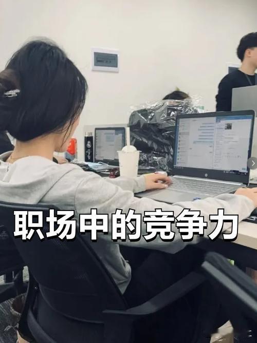 这也不奇怪，为人有某些资质或能力，自己不去挖掘并充分展示和操作，也无有影响力，获