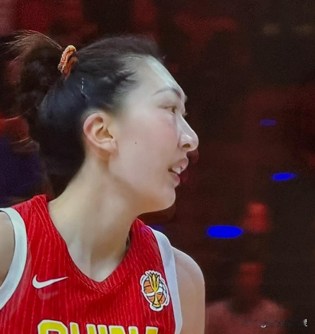 人这一生，最开心的是什么？最难过的又是什么？
人这一生，兜兜转转，一直在感受喜怒