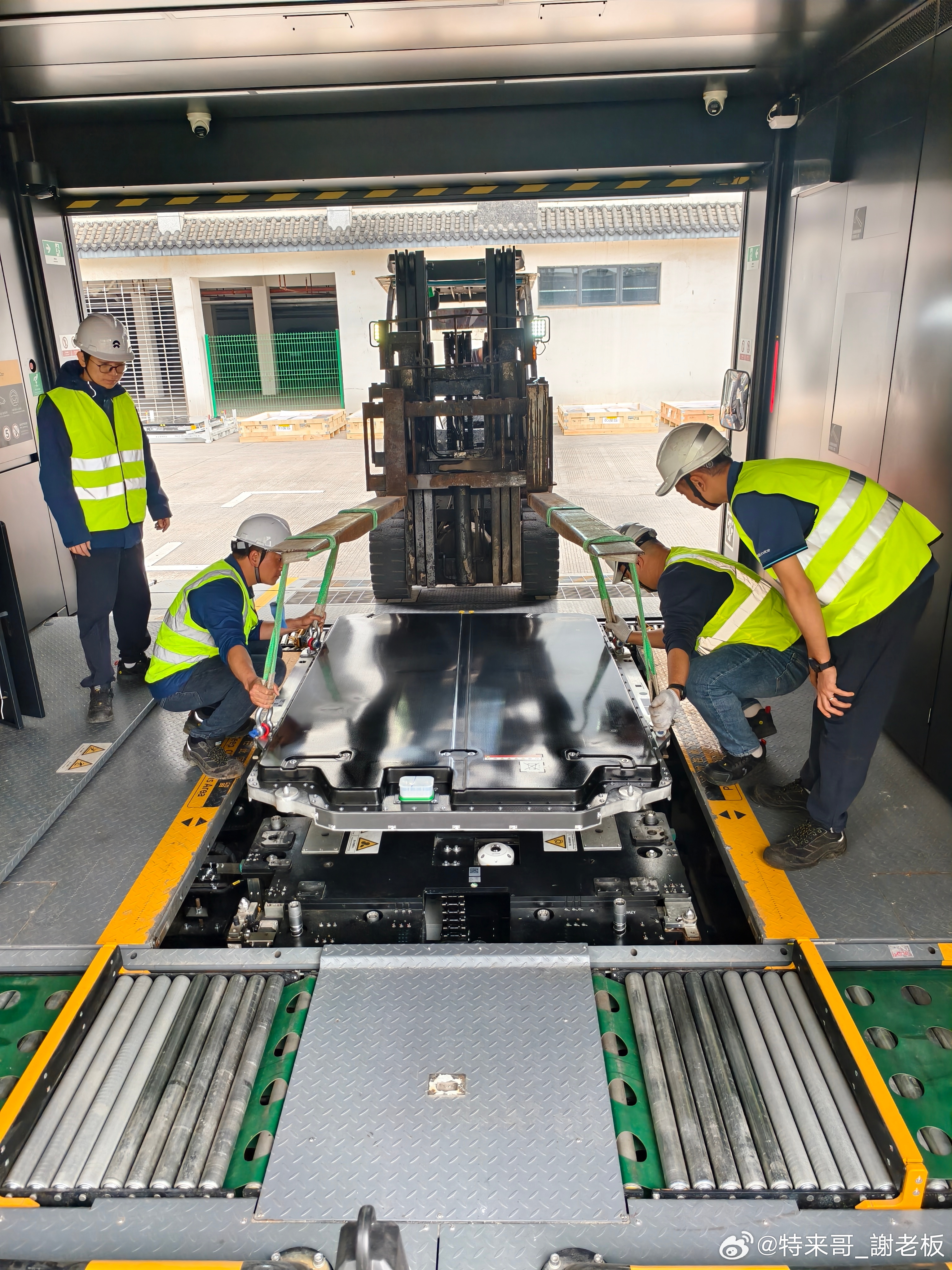 乐道春运前完成8295块电池扩容，体系总备电突破15000块，单站常备6-7块满