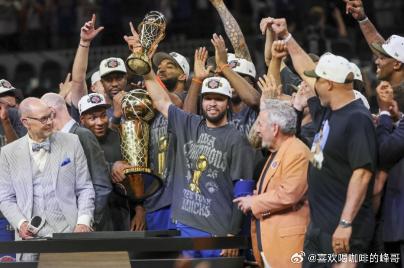 近日，前NBA球员雷蒙德·费尔顿在《To The Baha》节目中谈到了尼克斯。