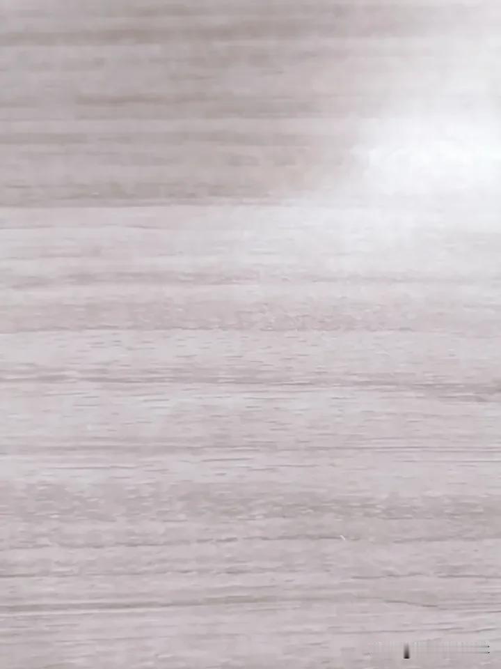 ❤️一个人的好气质到底来源于哪里？
有人说，发型决定了气质，合适自己的发型可以让