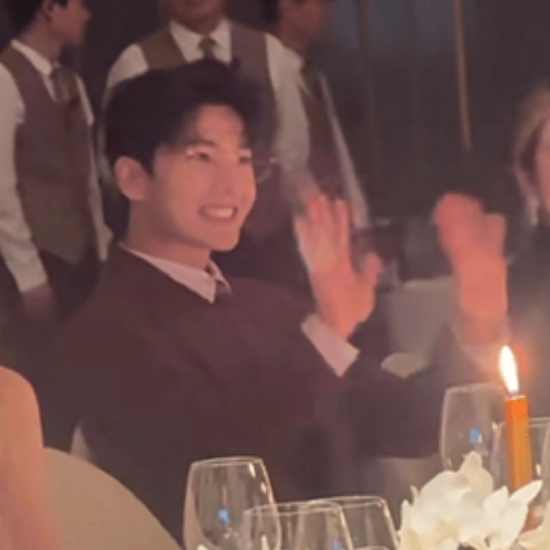 杨洋打招呼的方式，因为太可爱，被我🇰🇷了！ ​​​