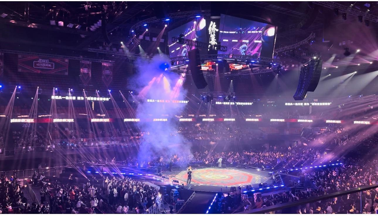 我听到了doublev的直到舞台中央听到了cloud9的怪自己对我来说这就是最完