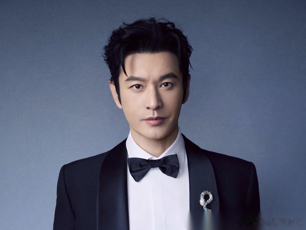 黄晓明，毫无脾气！ 6月14日，演员黄晓明突然冲上了热搜，这次不仅因为黄渤，最重