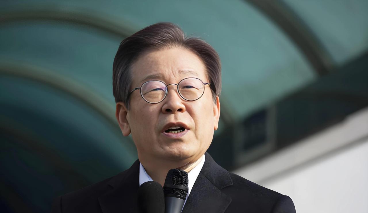 送走空手离韩的高市早苗后，李在明当场发火：谁敢煽动“反华”必须追究责任！
日韩关