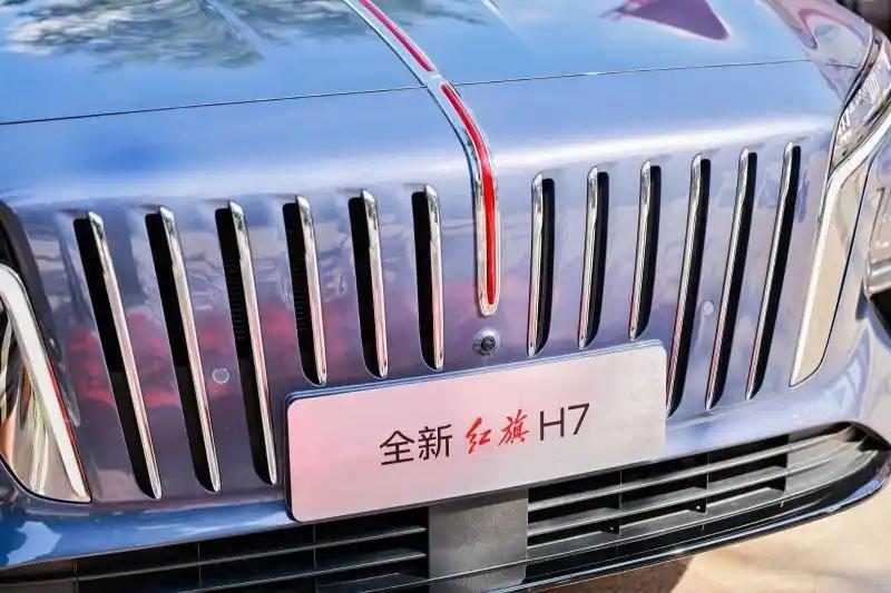 资深专家告诉你，买车不纠结:
三年不换车——买韩系；
六年不换车——买美系；
九