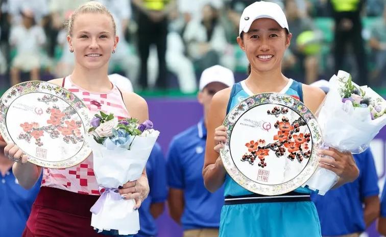 零丢盘强势加冕！张帅/西尼亚科娃多伦多登顶，斩获WTA1000女双桂冠！
   