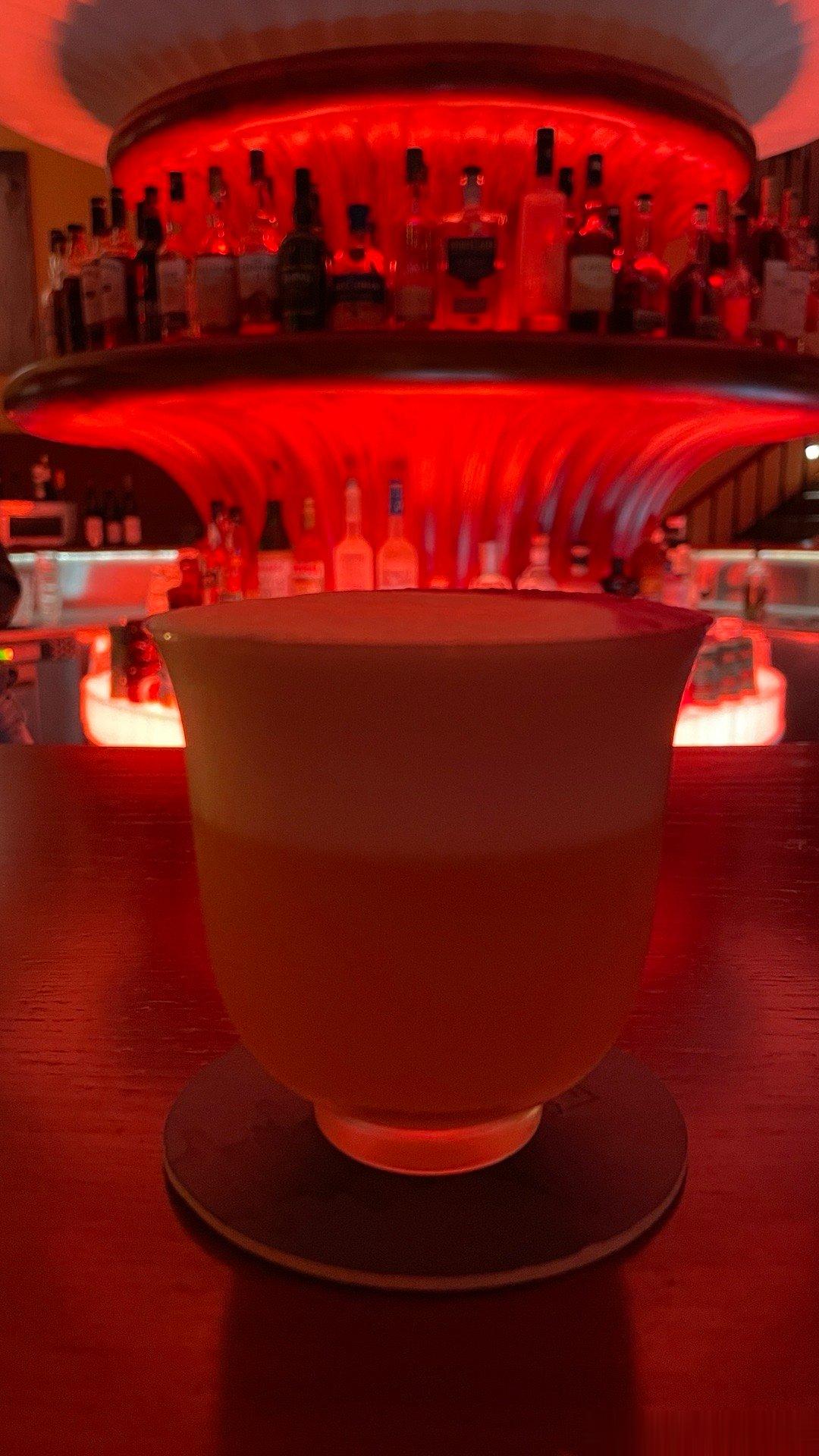 #男子肠道密密麻麻长满200多个息肉# 饮食不健康，是导致肠道长息肉的主要原因。