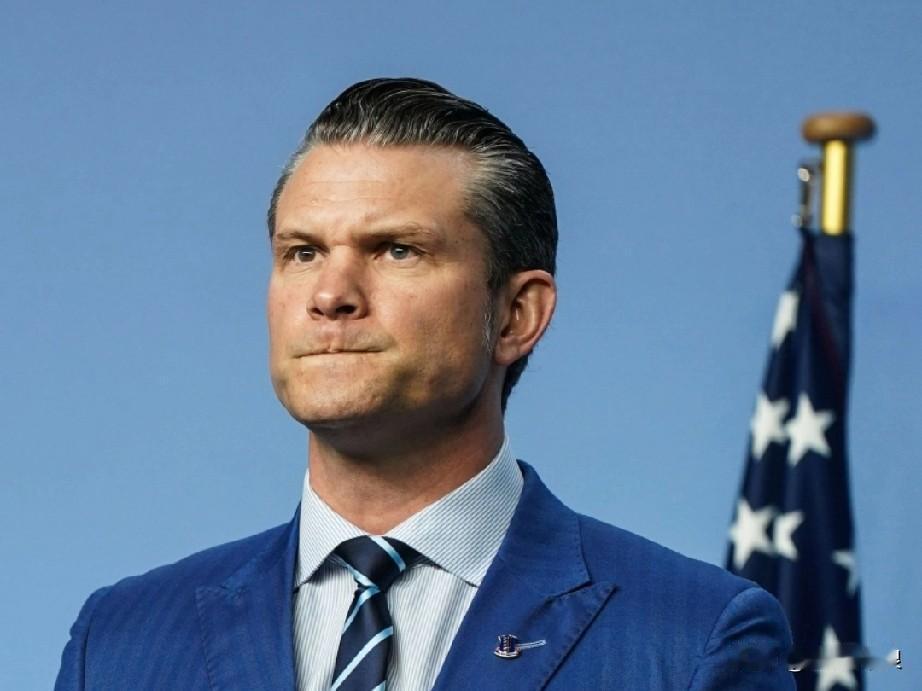 美国战争部长赫格塞斯露出真面目！

赫格塞斯在向美军将领训话时讲道，看看我们的军