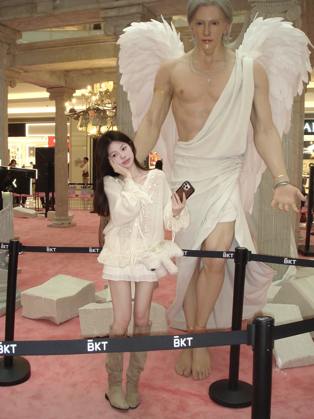 ✨𝑨 𝒅𝒂𝒕𝒆 𝒘𝒊𝒕𝒉 𝑩𝑲𝑻 𝑮𝒊𝒂𝒏𝒕♡