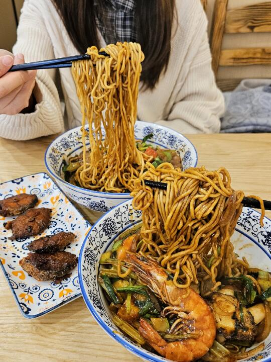 碳水脑袋狂喜🍜中山路这碗面让我彻底沦陷