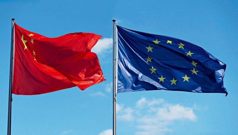 中国外长亲临欧盟总部会谈，没想到欧洲部分领导人竞然做美国的跟班，宁愿对美低声下气