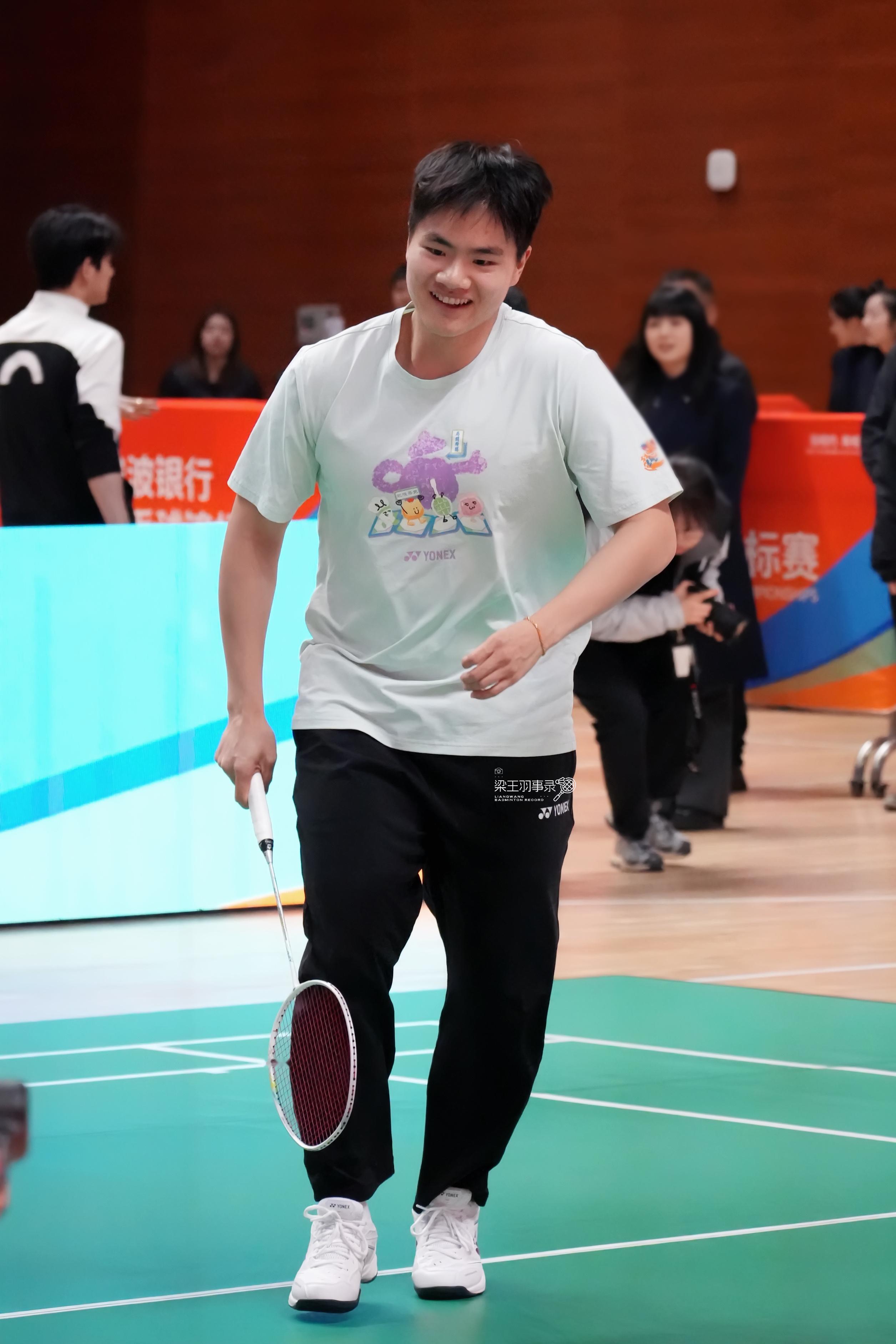 260317亚锦赛见面会和小朋友切磋切磋👐 