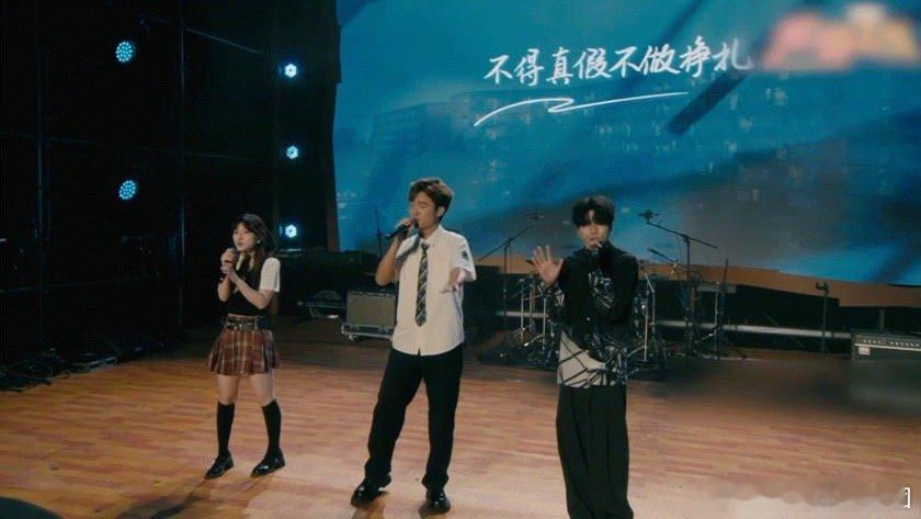 2025年了还是听不了起风了起风了是多少人的青春回忆啊，每次在ktv必点的歌曲！