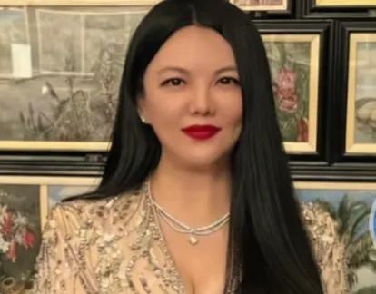 坐拥三千万粉却遭限流！李湘被禁关注，炫富踩了哪条红线？
 刚晒百万珠宝派对！李湘