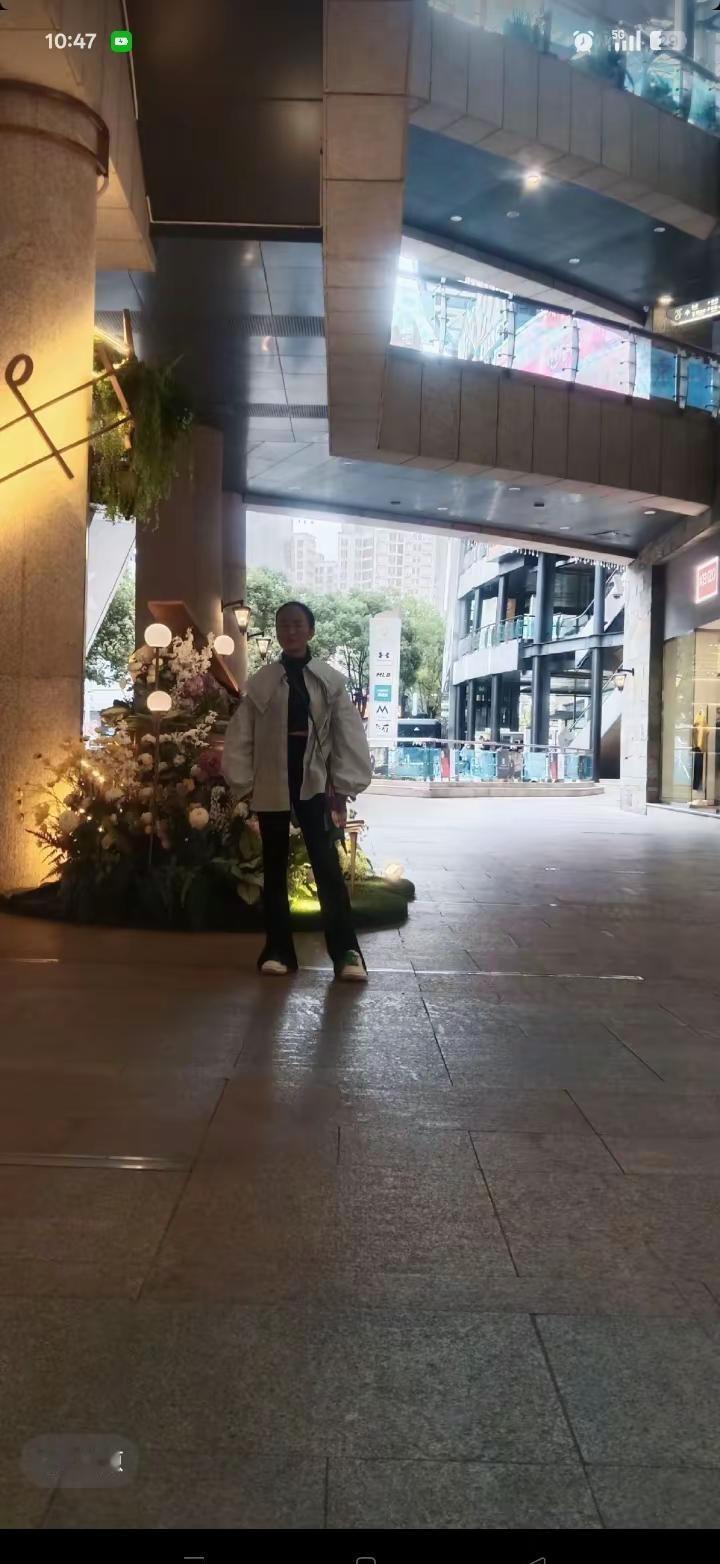 凡是你看上的东西，都是错不了的。而，凡是别人送上门，自荐，自推，自卖，都是要不成
