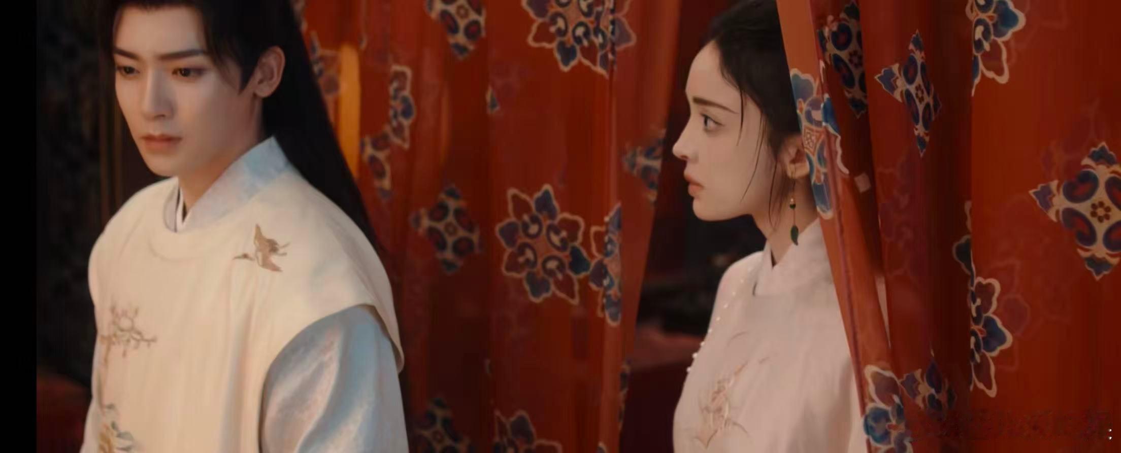 娜扎让荣善宝疯狂长出血肉 谁懂啊！娜扎一个眼神就把荣善宝的隐忍和倔强演透了，在爽