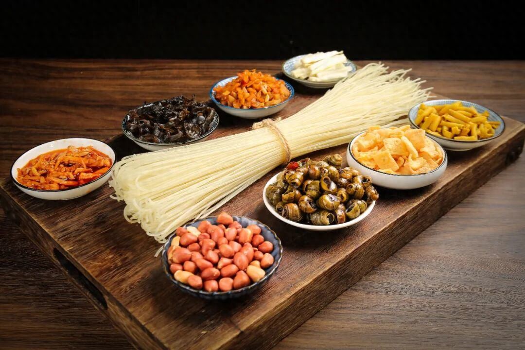 糟粕醋火了，奶皮子红了，下一个接住泼天流量的非遗食材会是谁？