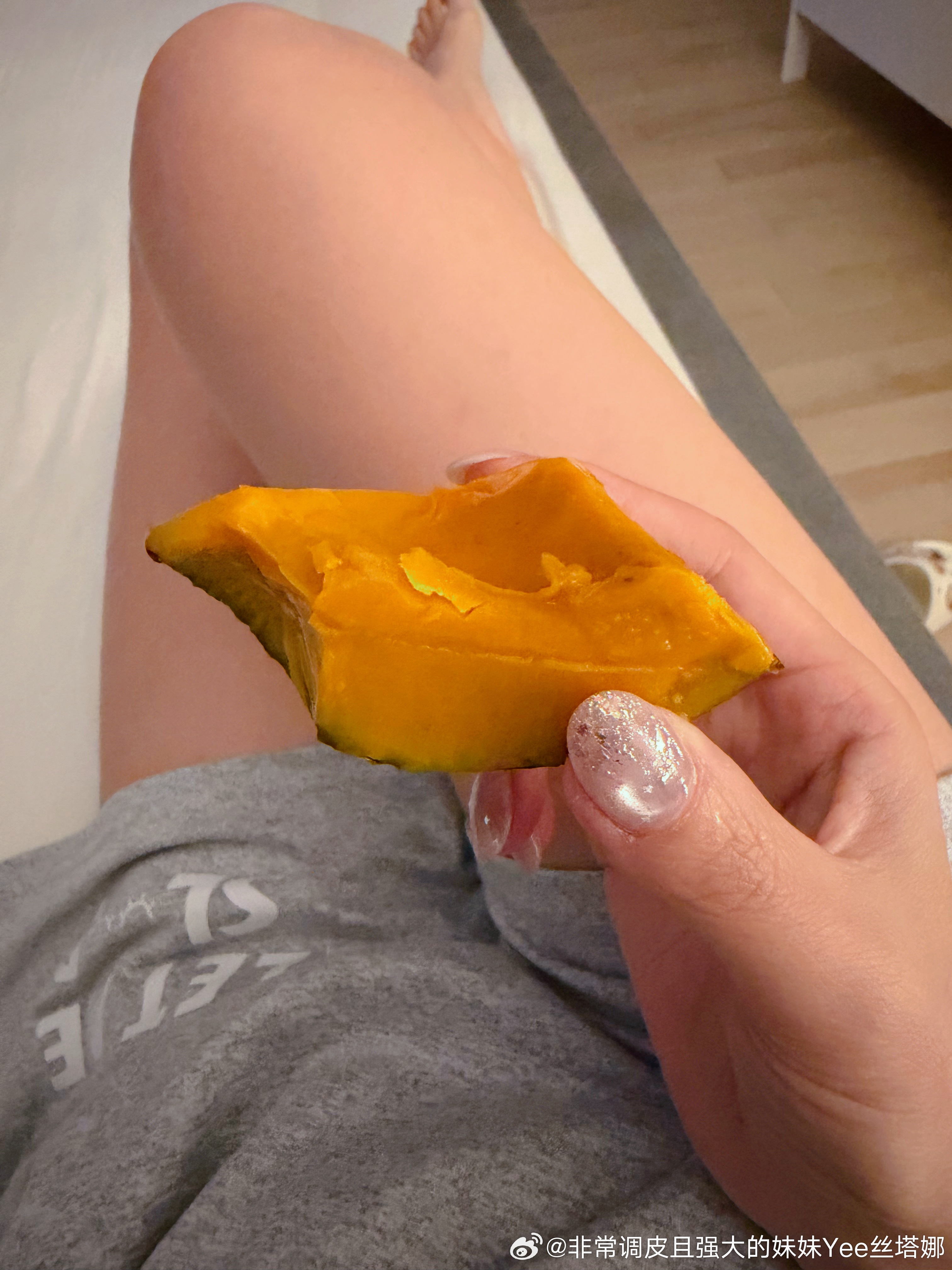 小南瓜吃上了哥