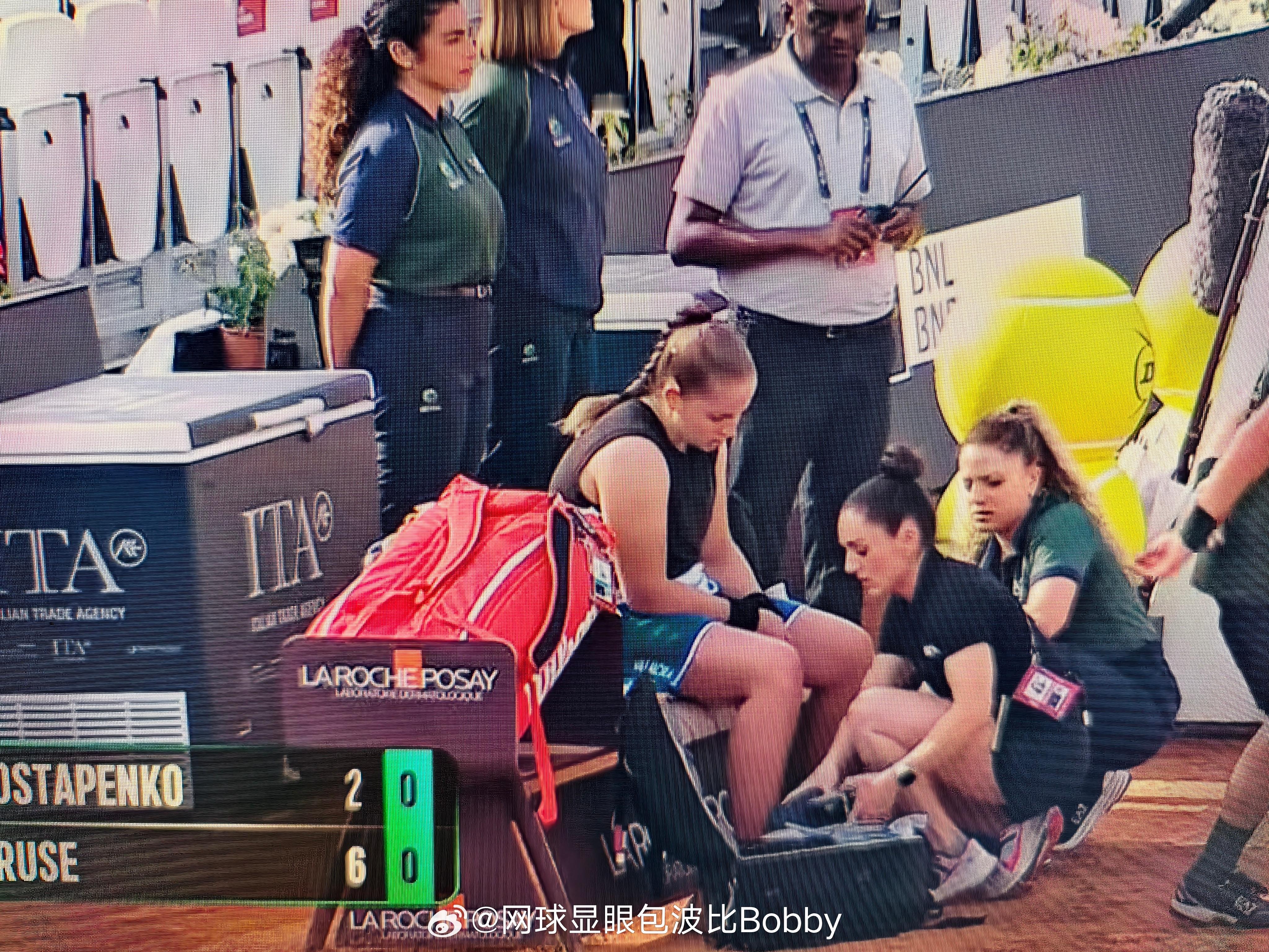 奥斯塔彭科叫了医疗暂停网球wta1000