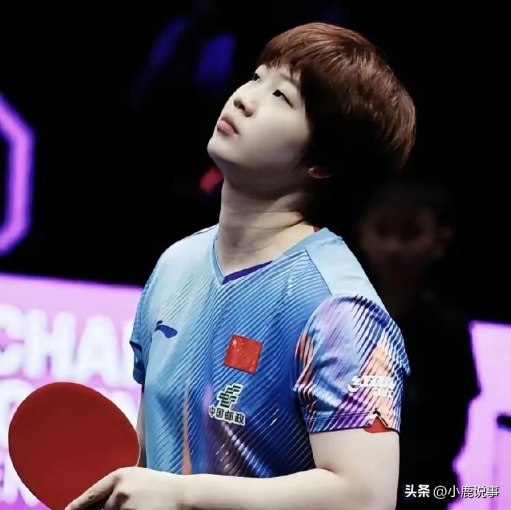 凭什么好好打球的蒯曼，
总被场外事坑？
 
别人专心冲主力。
她天天被舆论架着烤