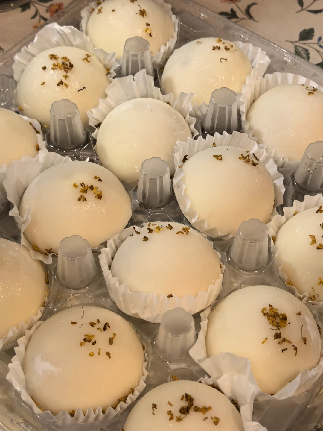 悟了…把桂花酒酿大福当冰淇淋吃