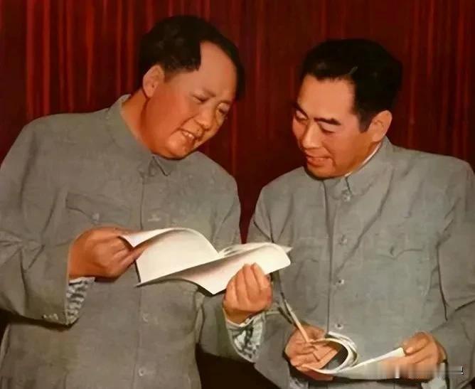 如何看待对伟人的怀念?能被称之为伟人，必定为国家和人民作出了巨大而不可磨灭的贡献