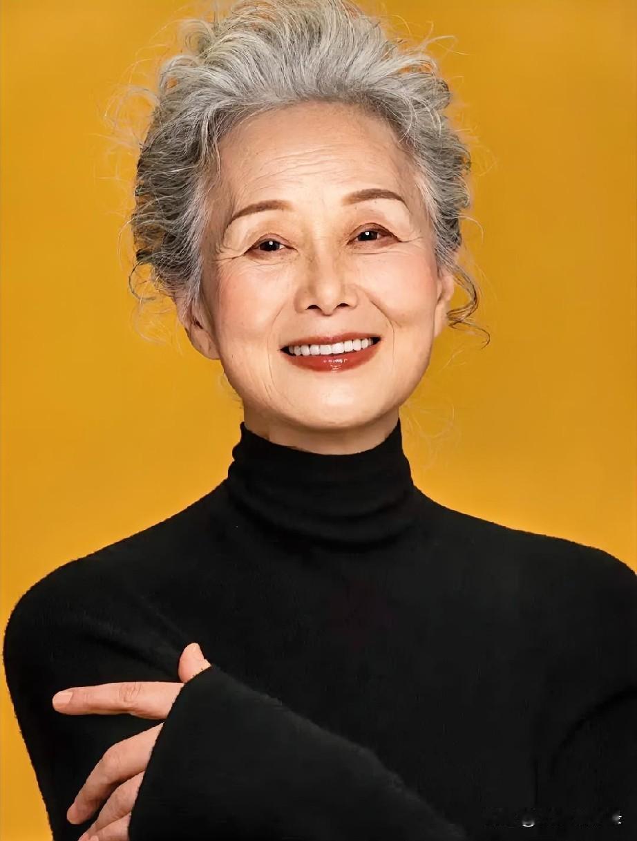 人老，是岁月的必然；心老，却是自己的选择。人老了，不能让情绪变老，不能让别人埋怨