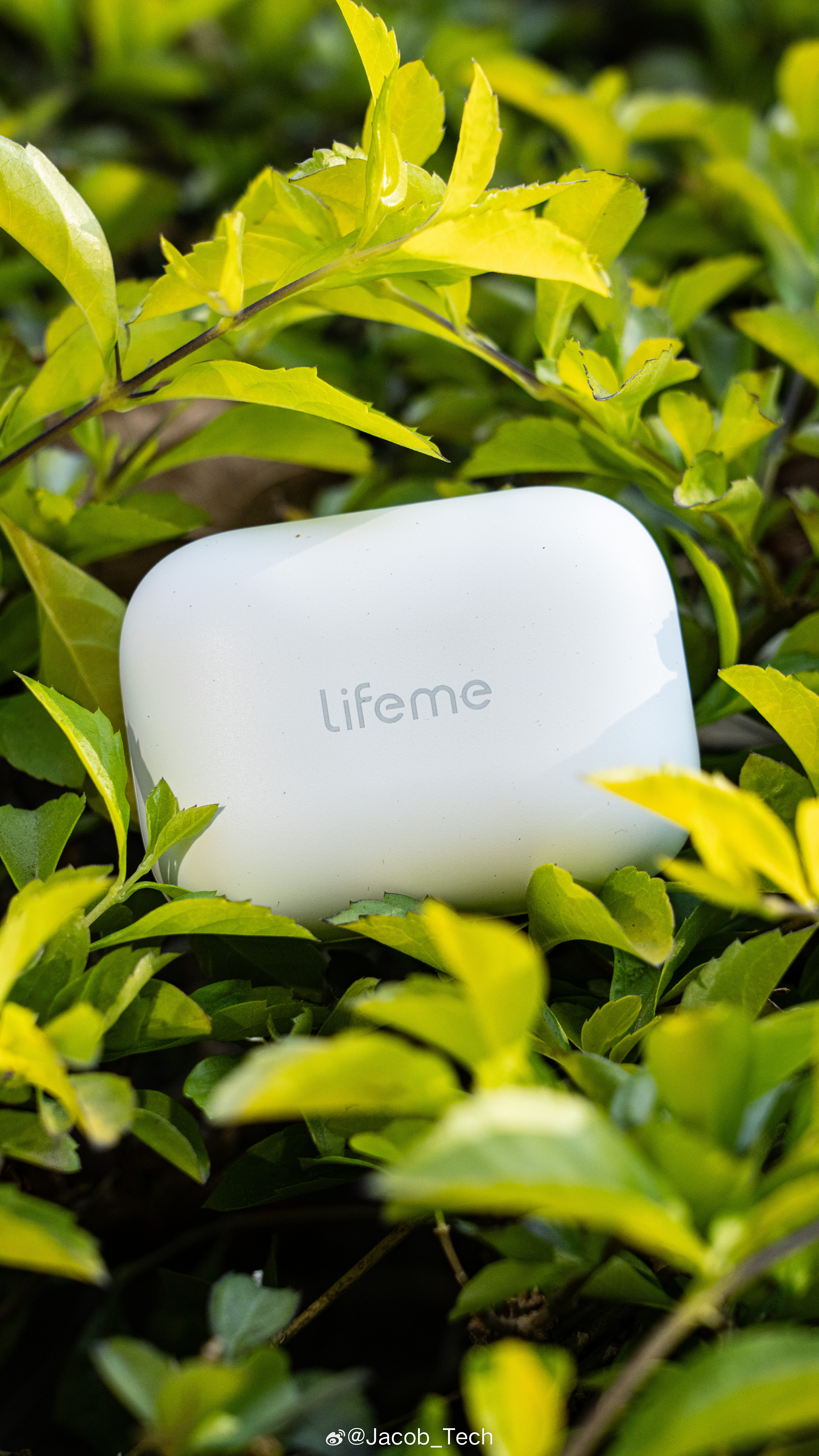 喂！抢先体验了 lifeme 魅蓝「弦月」半入耳降噪耳机，你还真的比说有点意思哦