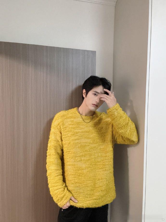 演员出道十年存款仅4800 偶练那一批好多都发展起来了，他兜兜转转一直在还债，好