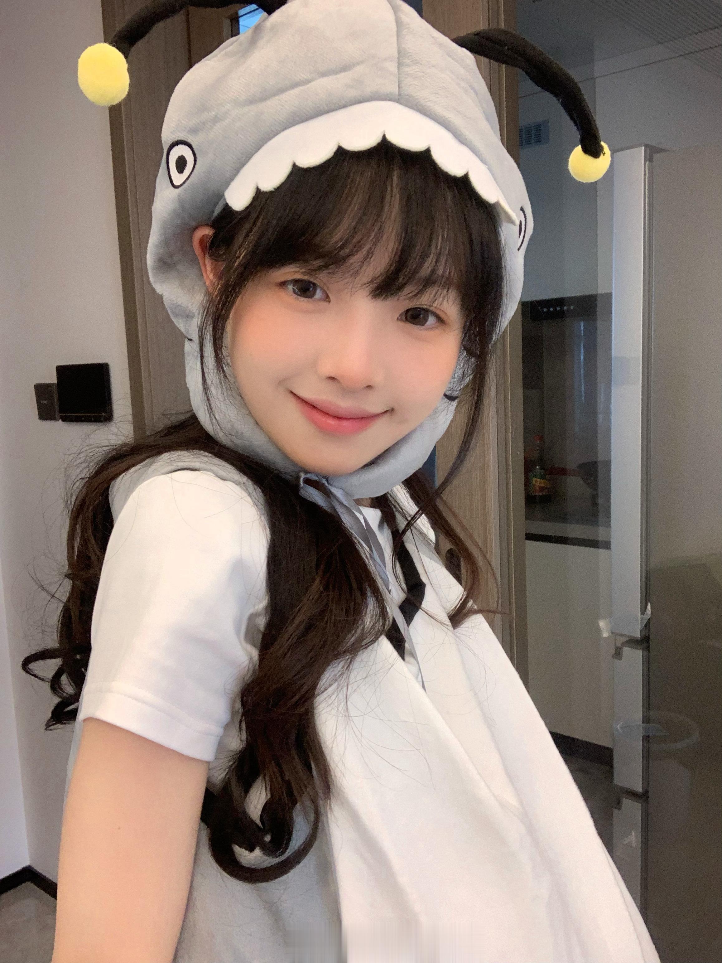 鲨bee🐝 ​​​