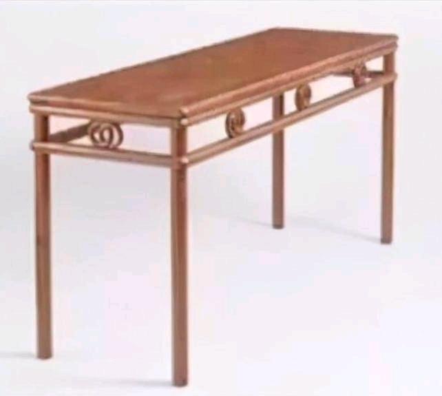 2000年，败家丈夫花8万块买一张桌子，激动得三天吃不进饭睡不好觉。妻子一气之下