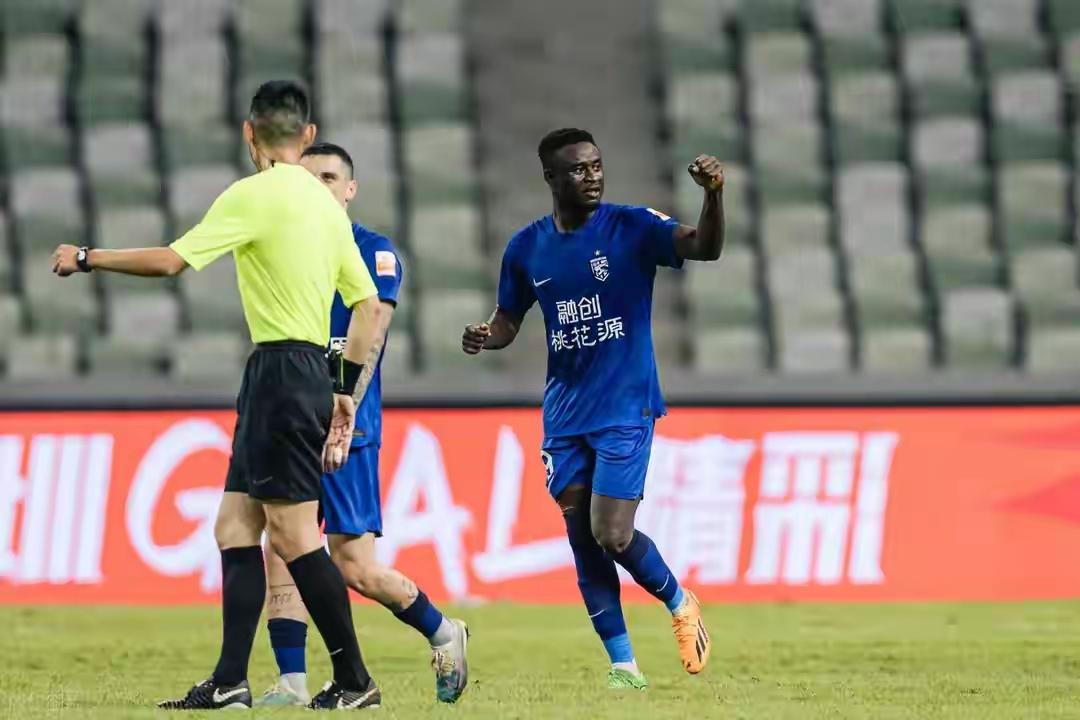 确定不留在青岛西海岸？[星星眼][星星眼][星星眼]